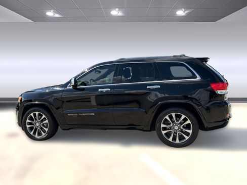 Used 2018 Jeep Grand Cherokee Overland AWD/4WD image 2