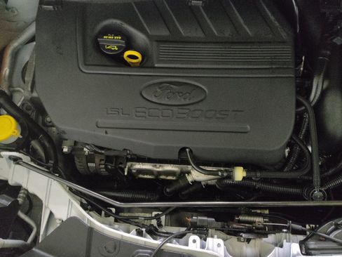 Used 2018 Ford Escape SE AWD/4WD image 30