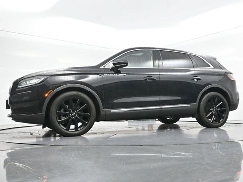 Used 2022 Lincoln Nautilus Reserve w/ Monochromatic Package AWD/4WD image 44