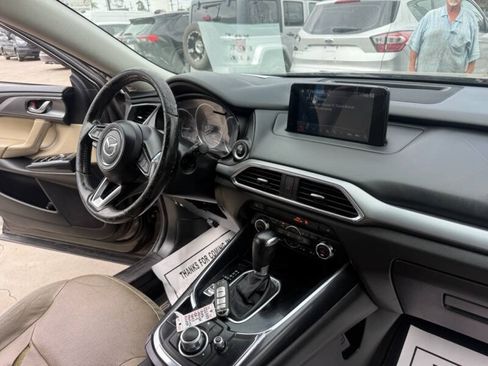 Used 2016 MAZDA CX-9 Touring FWD image 21