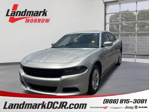 Certified 2020 Dodge Charger SXT w/ Leather Interior Group RWD image 1