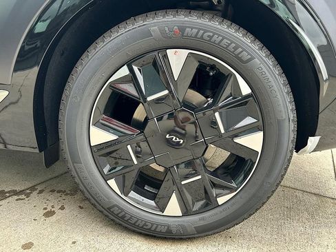 New 2026 Kia Sportage SX image 23