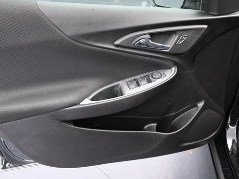Used 2025 Chevrolet Malibu LT FWD image 17