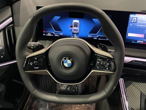 Used 2025 BMW X3 xDrive30i w/ Convenience Package image 18