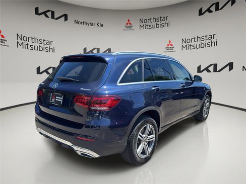 Used 2022 Mercedes-Benz GLC 300 4MATIC w/ Multimedia Package Lite image 5