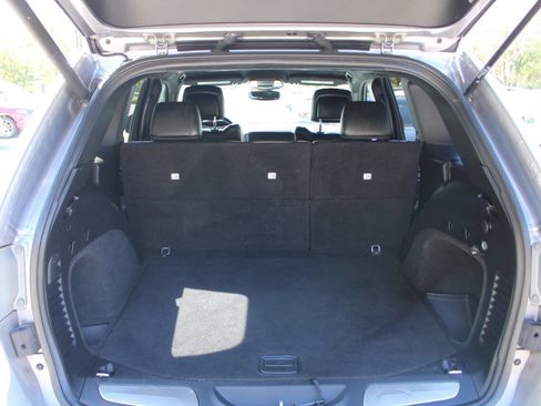 Used 2019 Jeep Grand Cherokee Limited image 19