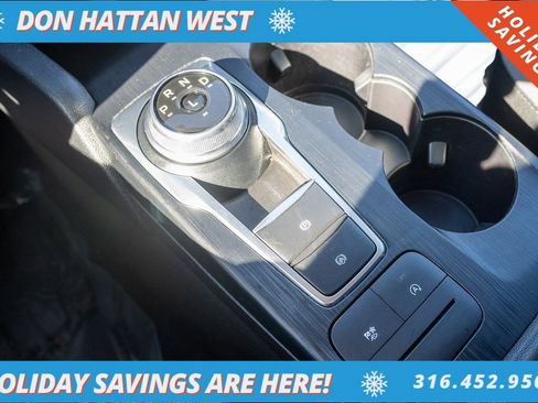 Used 2022 Ford Escape SE w/ Cold Weather Package image 10