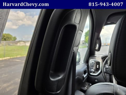 Certified 2020 GMC Sierra 1500 AT4 w/ AT4 Premium Package AWD/4WD image 33