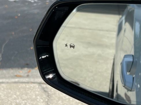 New 2026 Cadillac XT5 Premium Luxury image 29