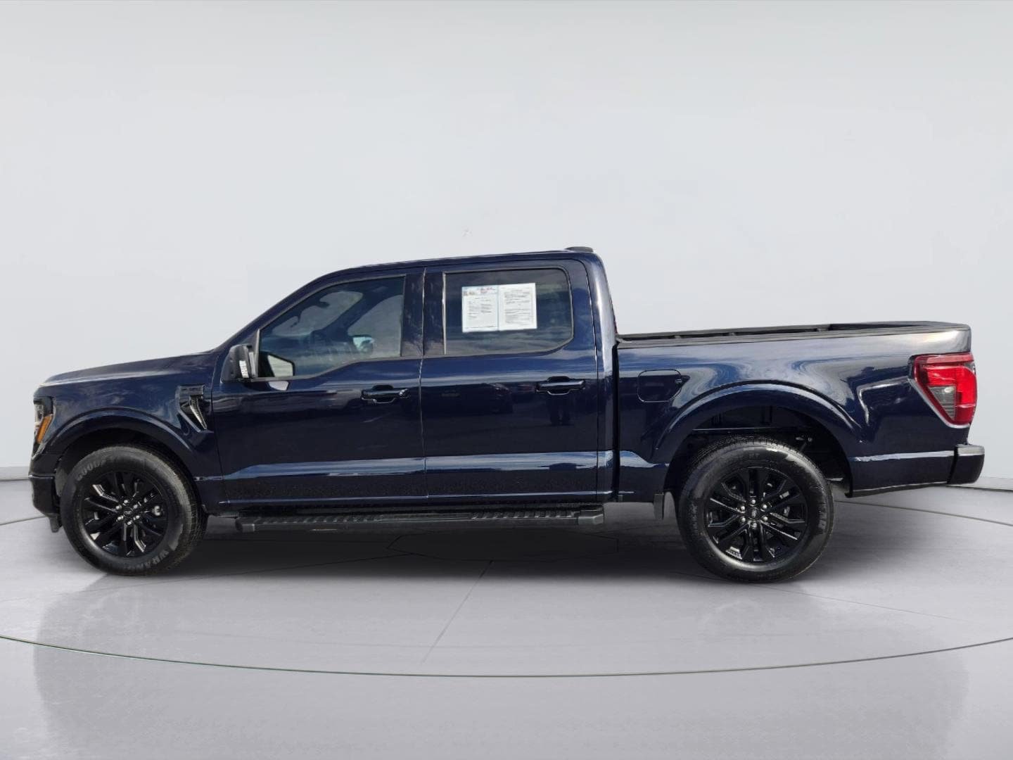 Used 2025 Ford F150 XLT w/ Equipment Group 302A MID RWD image 5