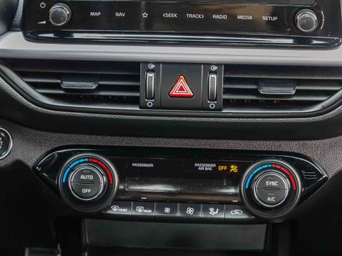 Certified 2023 Kia Forte GT-Line w/ GT-Line Technology Package FWD image 12