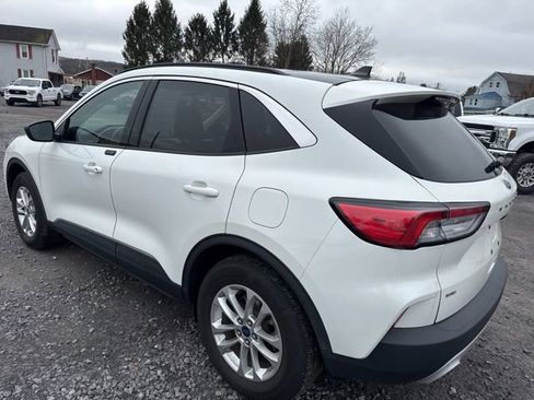 Certified 2022 Ford Escape SE w/ Convenience Package AWD/4WD image 8