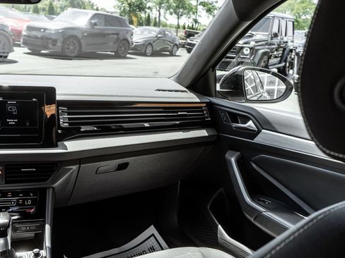 Used 2025 Volkswagen Jetta Sport FWD image 11