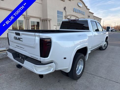 Used 2025 GMC Sierra 3500 Denali Ultimate image 10