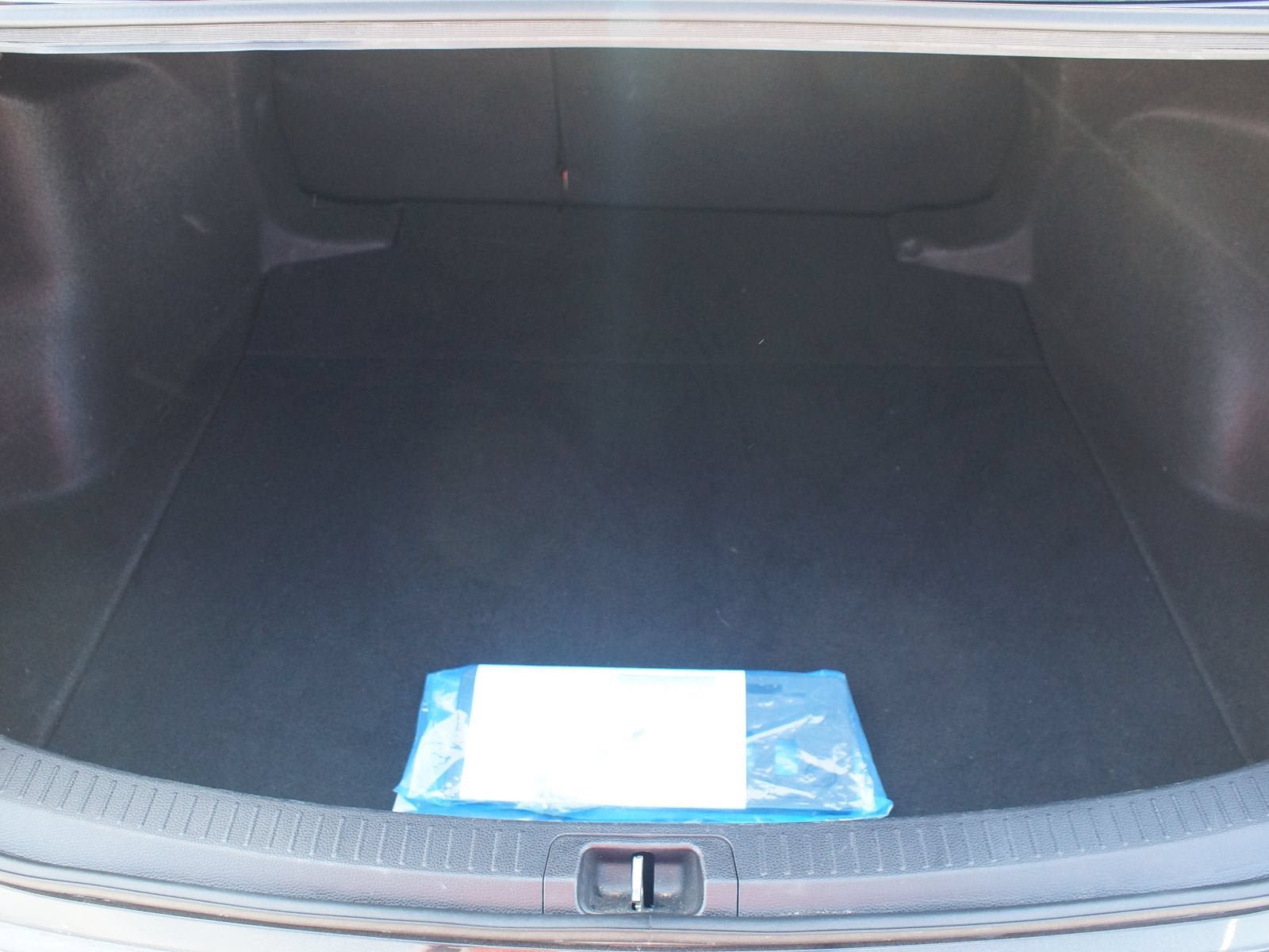 Used 2024 Toyota Corolla LE FWD image 15