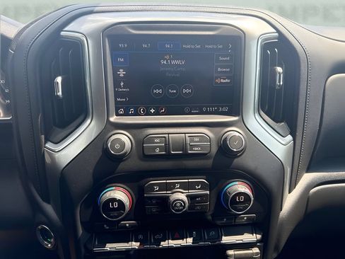 Used 2020 Chevrolet Silverado 1500 RST w/ All-Star Edition AWD/4WD image 8