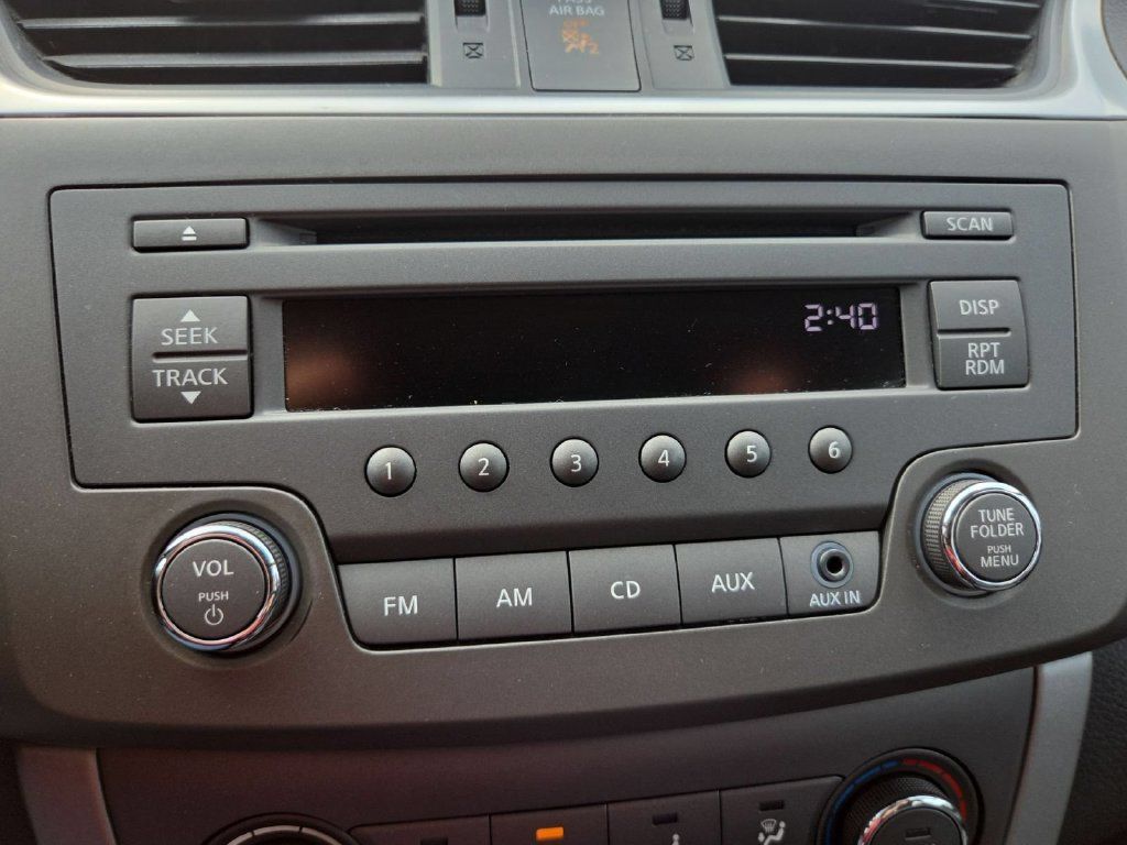 Used 2014 Nissan Sentra SV FWD image 21