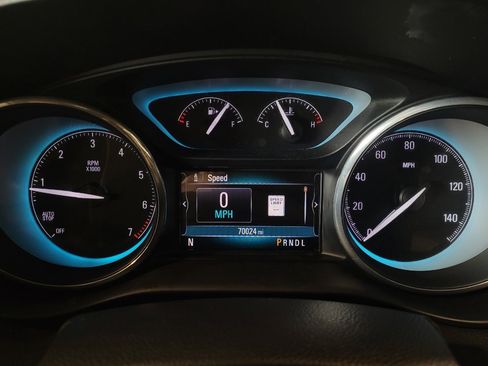 Used 2017 Buick Envision Essence image 23