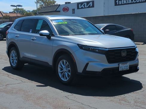 Certified 2025 Honda CR-V EX image 3