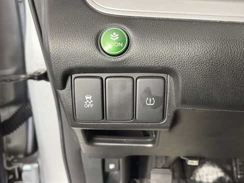 Used 2015 Honda CR-V LX image 25