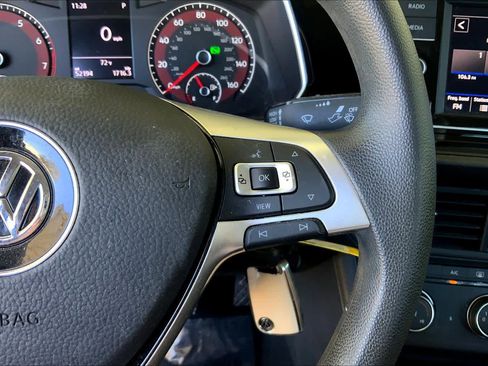 Used 2021 Volkswagen Jetta S image 43