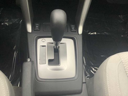 Used 2015 Subaru Forester 2.5i Premium w/ All-Weather Package image 18