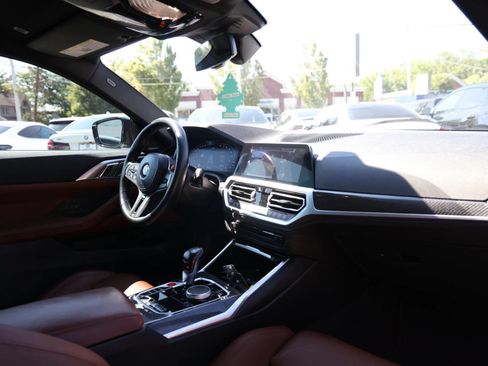 Used 2022 BMW M4 xDrive Competition w/ M Carbon Exterior Package AWD/4WD image 17