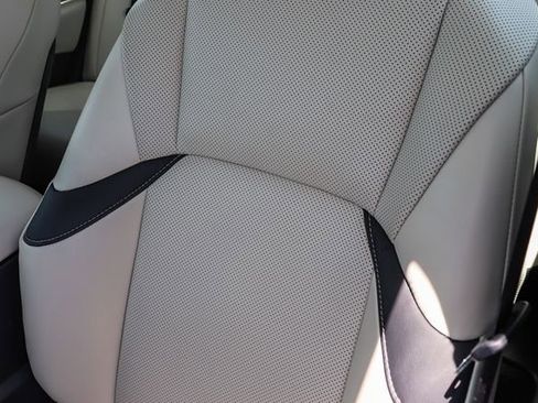 Used 2025 Lexus ES 350 w/ Premium Package FWD image 22
