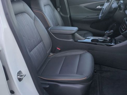 Used 2024 Buick Envista Avenir image 22