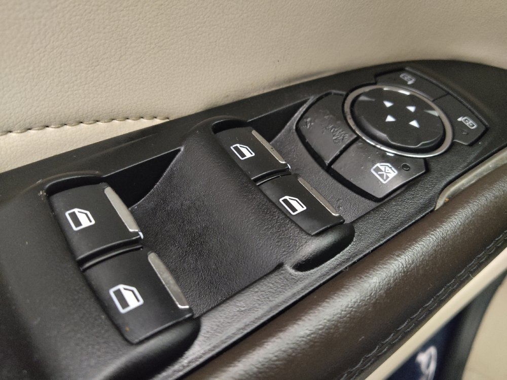 Used 2019 Lincoln MKC Reserve w/ MKC Climate Package FWD image 27