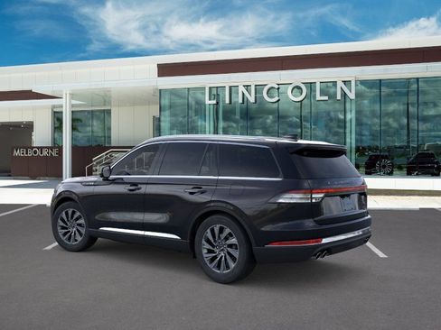 New 2026 Lincoln Aviator AWD image 4