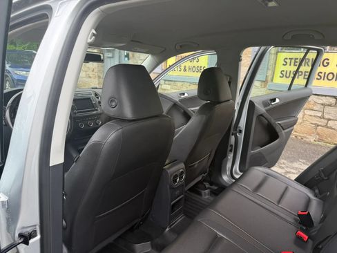 Used 2017 Volkswagen Tiguan S AWD/4WD image 22