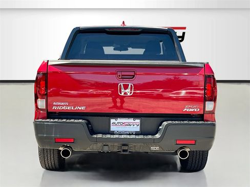 Used 2023 Honda Ridgeline Sport image 6