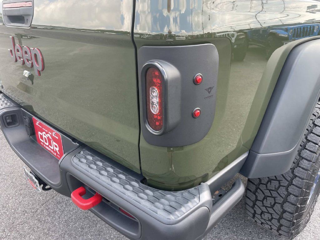 Used 2022 Jeep Gladiator Rubicon w/ LED Lighting Group AWD/4WD image 21