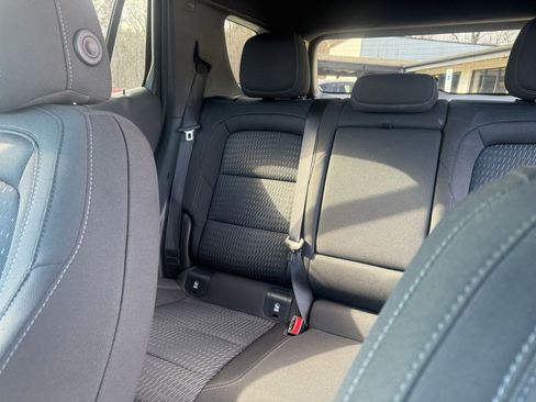 Used 2025 Chevrolet Equinox LT image 33