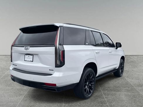 Certified 2023 Cadillac Escalade Sport w/ LPO, ONYX Package image 5
