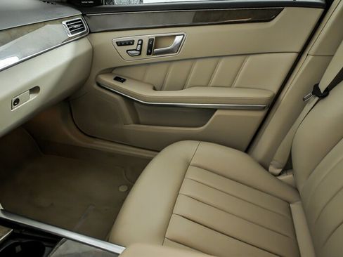 Used 2016 Mercedes-Benz E 350 4MATIC Wagon w/ Premium Package image 37