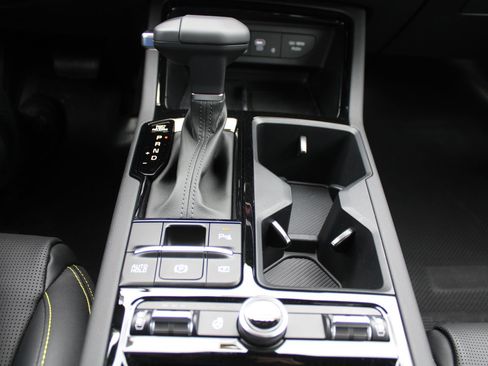 New 2026 Kia K5 GT image 37