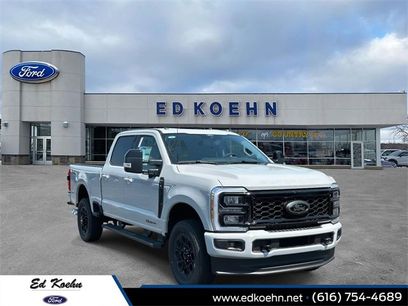 New 2025 Ford F350 Lariat w/ Black Appearance Package
