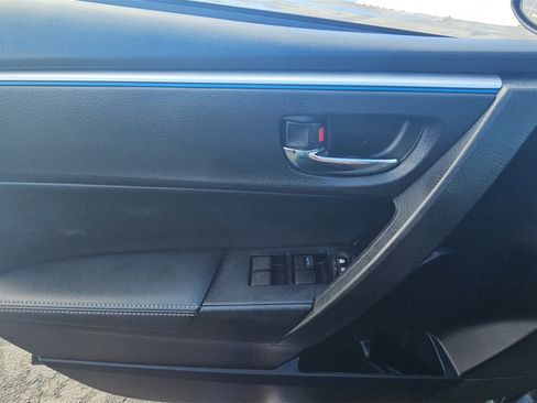 Used 2016 Toyota Corolla S image 24