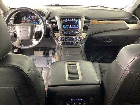 Used 2020 GMC Yukon XL Denali w/ Open Road Package image 20