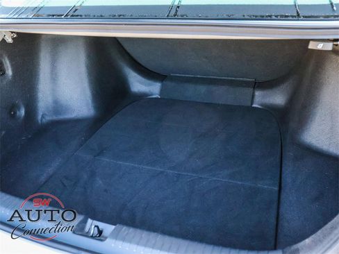 Used 2024 Honda Accord LX image 11