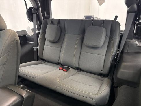 Used 2025 Jeep Wrangler Sport image 6
