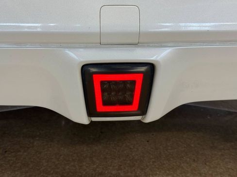 Used 2012 Nissan 370Z Coupe RWD image 27