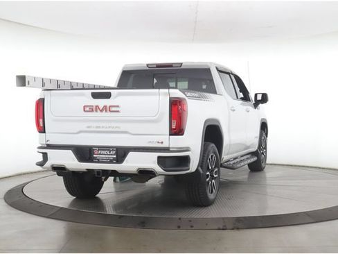 Used 2022 GMC Sierra 1500 AT4 w/ AT4 Premium Package AWD/4WD image 7
