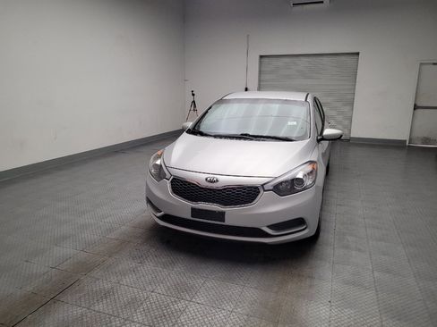 Used 2016 Kia Forte LX FWD image 15