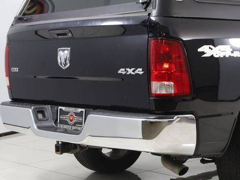 Used 2018 RAM 1500 Classic SLT image 38