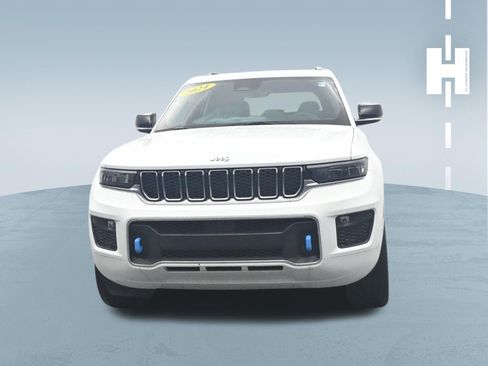 Used 2023 Jeep Grand Cherokee Overland AWD/4WD image 2
