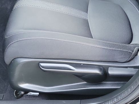 Used 2017 Honda Civic Sport image 15