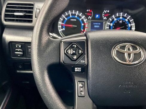 Used 2018 Toyota 4Runner TRD Off-Road w/ Convenience Package AWD/4WD image 21